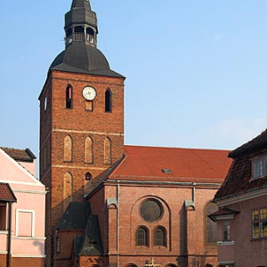 Koścół Parafialny w Biskupcu